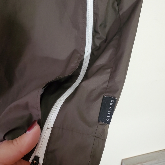 Nike NFL Cleveland Browns Sideline Coaches Half-Zip Short Sleeve Jacket Large - Picture 7 of 10